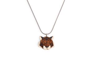 Dřevěný přívěsek Tiger Pendant