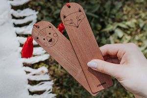 Dřevěná záložka do knihy medvěd Péťa Bookmark