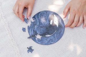 Dřevěné puzzle Kosatka