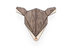 Dřevěná brož Doe Brooch