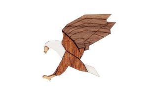 Dřevěná brož Eagle Brooch