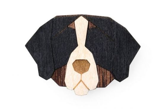 Dřevěná brož Bernese Mountain Dog Brooch