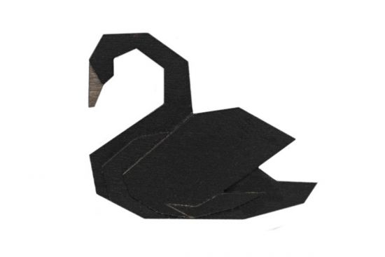 Dřevěná brož Black Swan Brooch