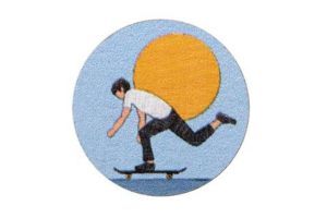 Dřevěná brož Skateboarding