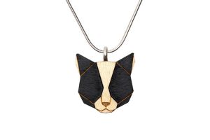 Dřevěný přívěsek Black Cat Pendant