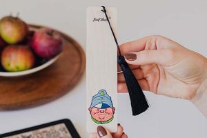 Dřevěná záložka do knihy Dobrý voják Švejk – Josef Lada © Dřevěná záložka do knihy Dobrý voják Švejk – Josef Lada ©