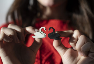 Valentýnský průvodce dárky: Láska ve dřevě