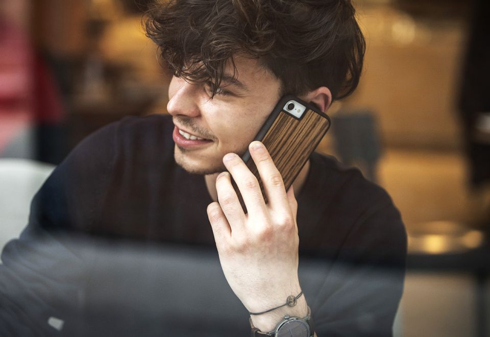 obal_na_telefon_4_bewooden_1280x880_3