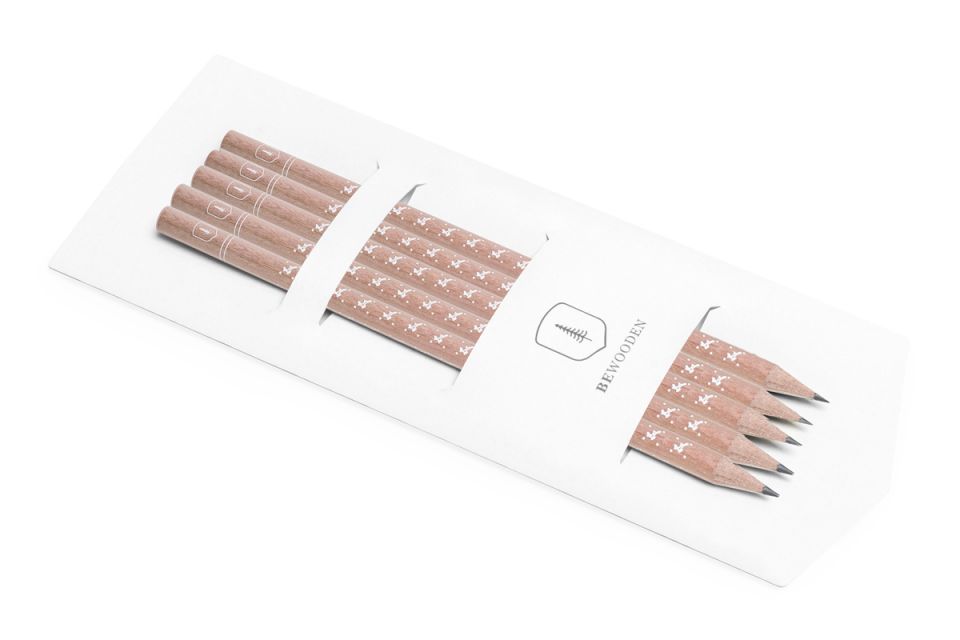 0_deer_pencil_set