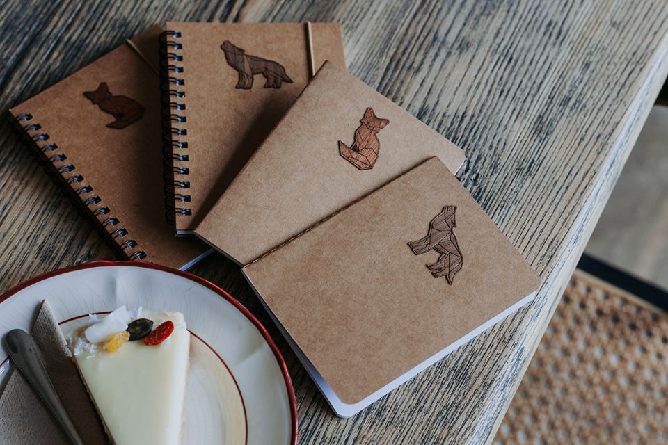 sitting_fox_b7_blank_notebook_1200x800_03